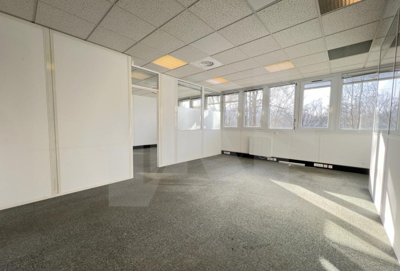 vente Local commercial Meylan - Photo 1