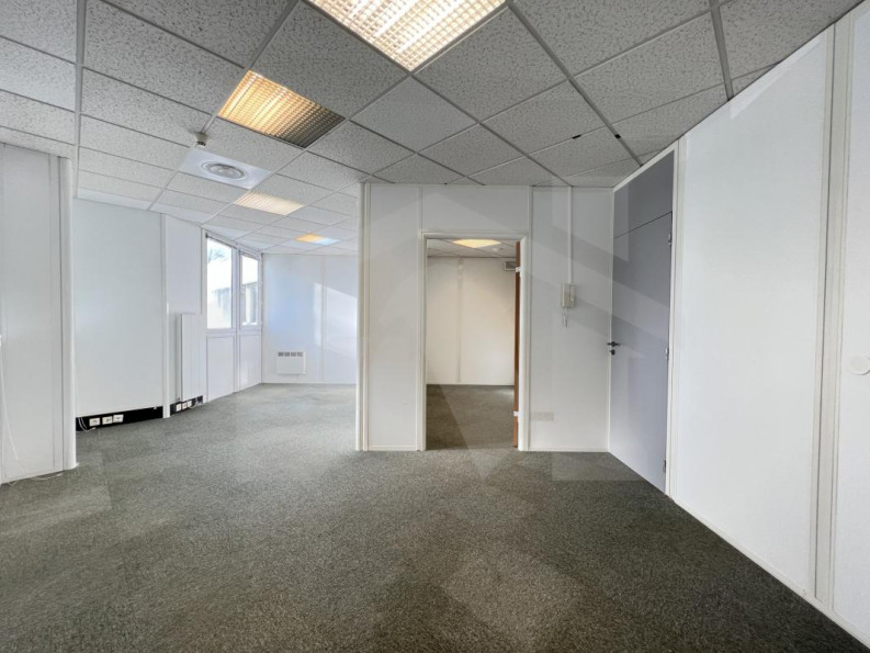 vente Local commercial Meylan - Photo 9