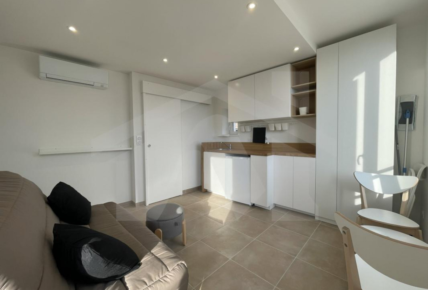 location Appartement Saint-nazaire-les-eymes - Photo 5