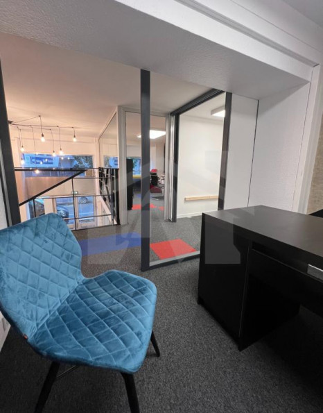 vente Local commercial Grenoble - Photo 2