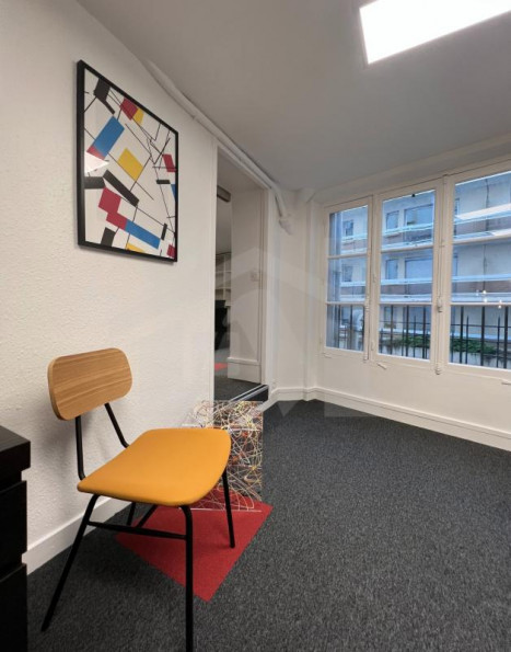 vente Local commercial Grenoble - Photo 9