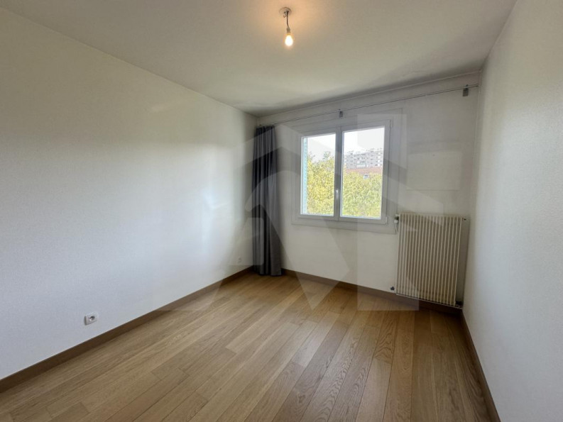 location Appartement Grenoble - Photo 7
