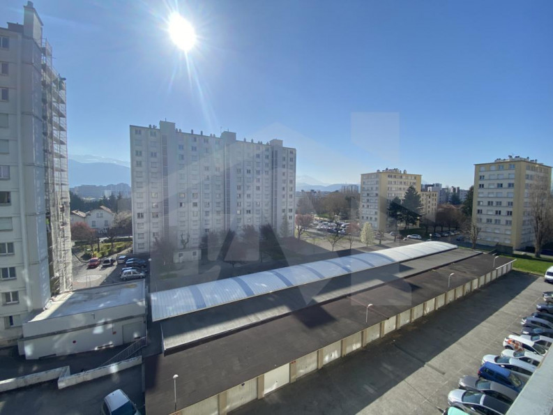 vente Appartement Grenoble - Photo 8