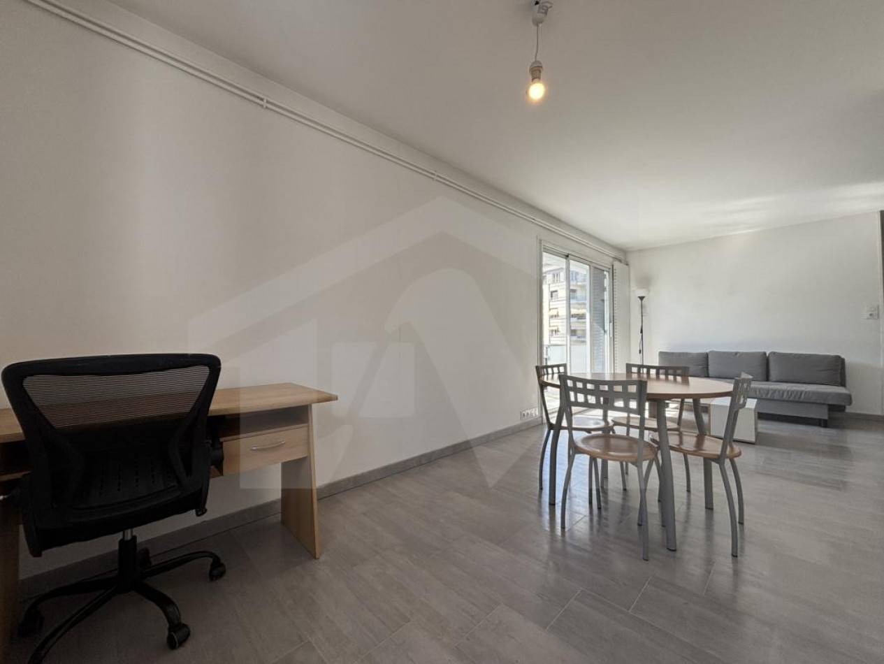 à louer Appartement Grenoble - Photo 3