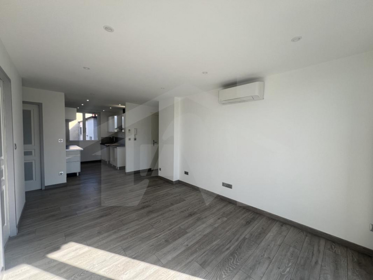 à louer Appartement Grenoble - Photo 4