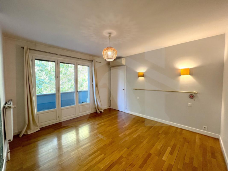 vente Appartement Grenoble - Photo 2