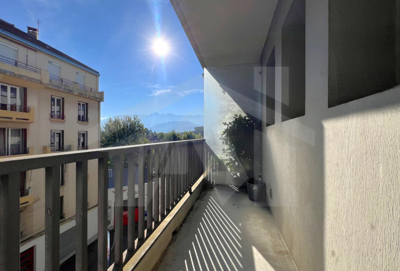 vente Appartement Grenoble - Photo 8