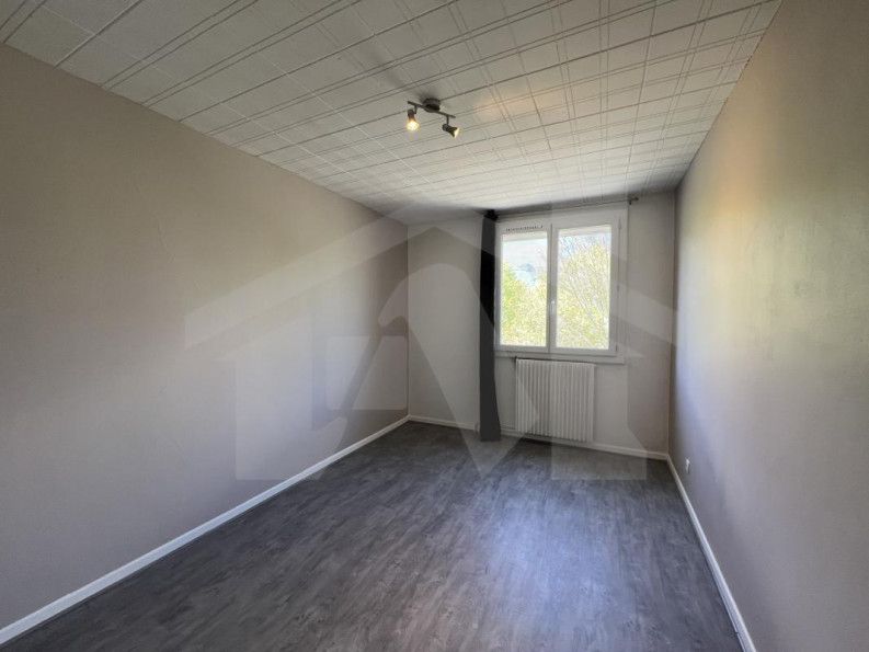 location Appartement Le Pont-de-claix - Photo 10