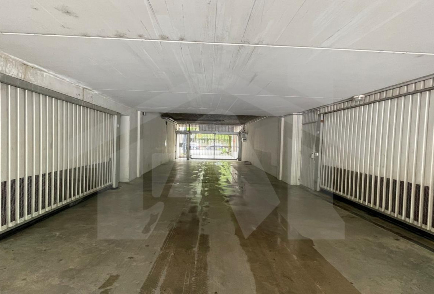 location Parking intérieur Grenoble - Photo 3