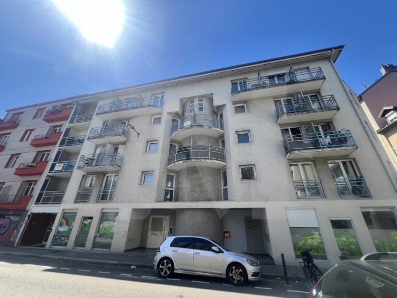 vente Appartement Grenoble - Photo 9