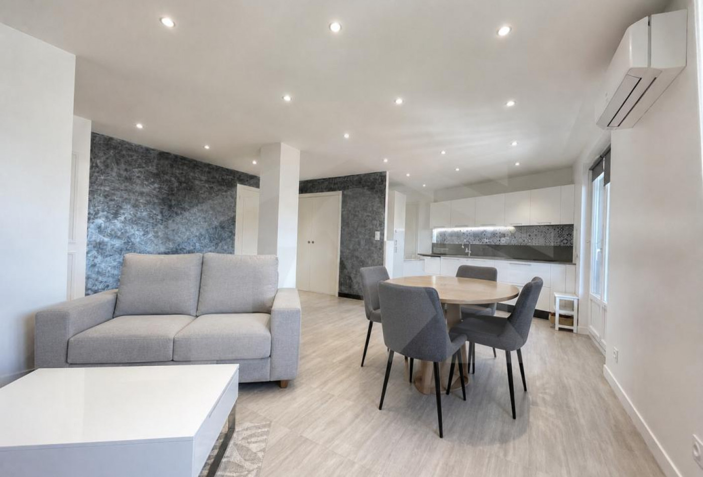 vente Appartement Grenoble - Photo 2