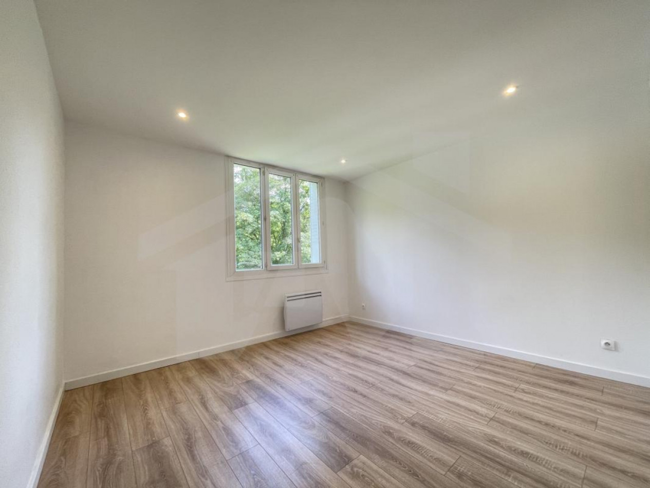 à vendre Appartement Saint-martin-d'uriage - Photo 2