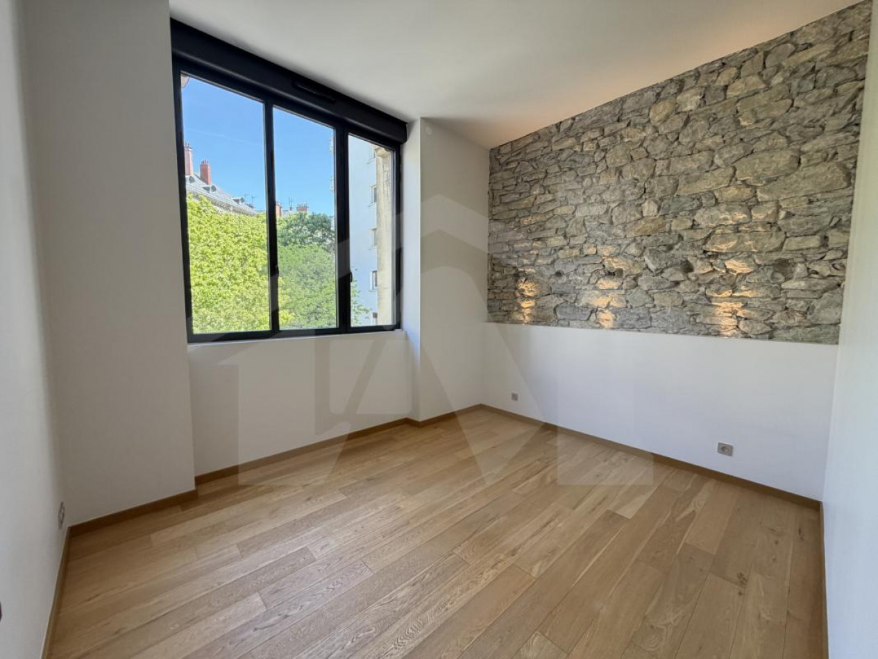 à louer Appartement Grenoble - Photo 5