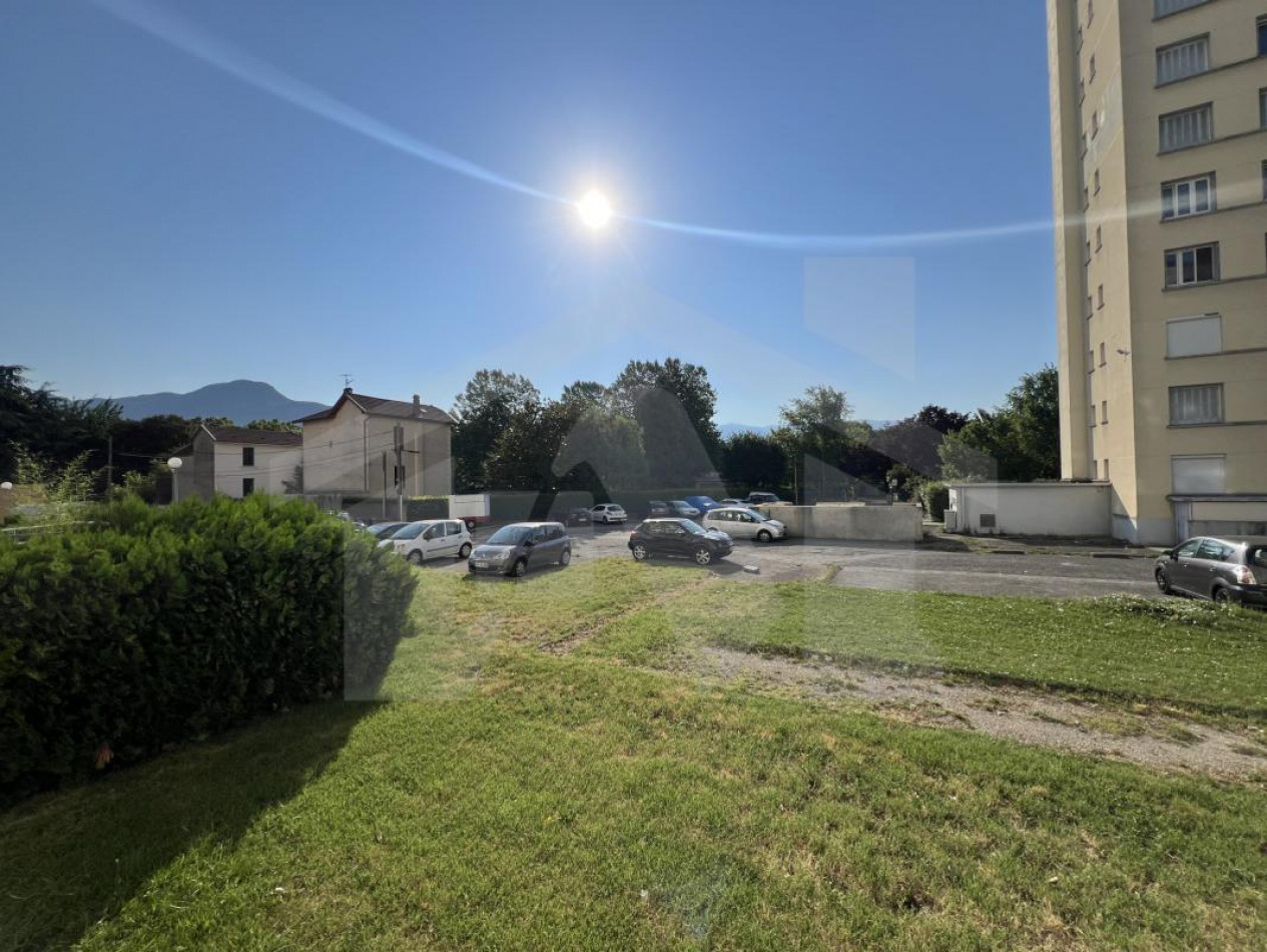 à vendre Appartement Fontaine - Photo 1