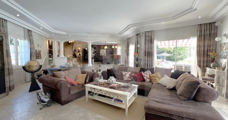 vente Maison Brié-et-angonnes
