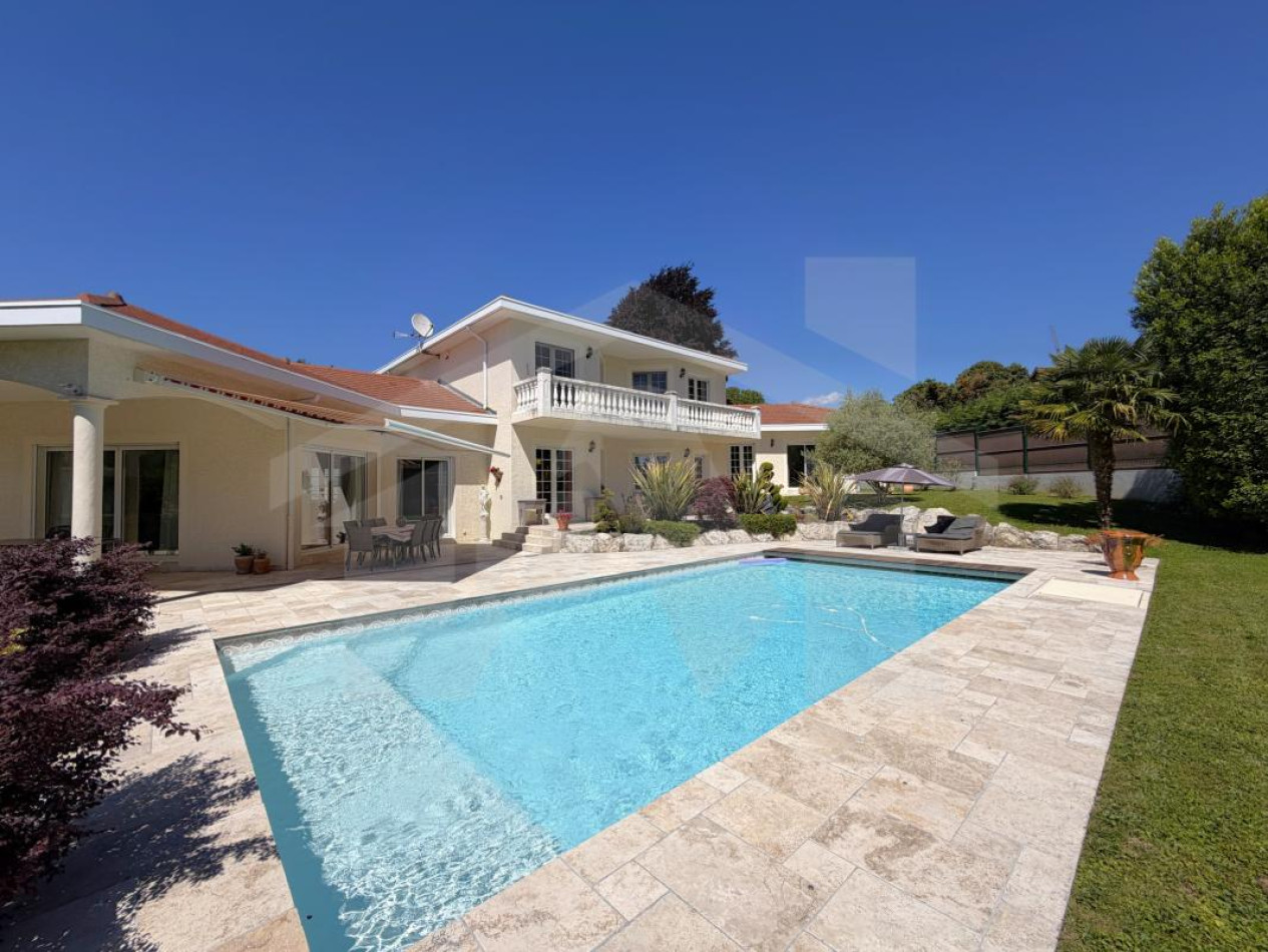 à vendre Maison Brié-et-angonnes - Photo 12