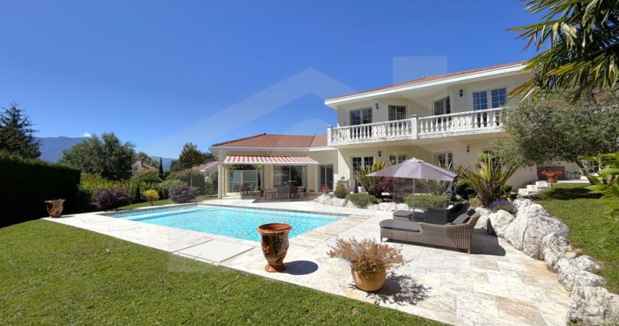 vente Maison Brié-et-angonnes