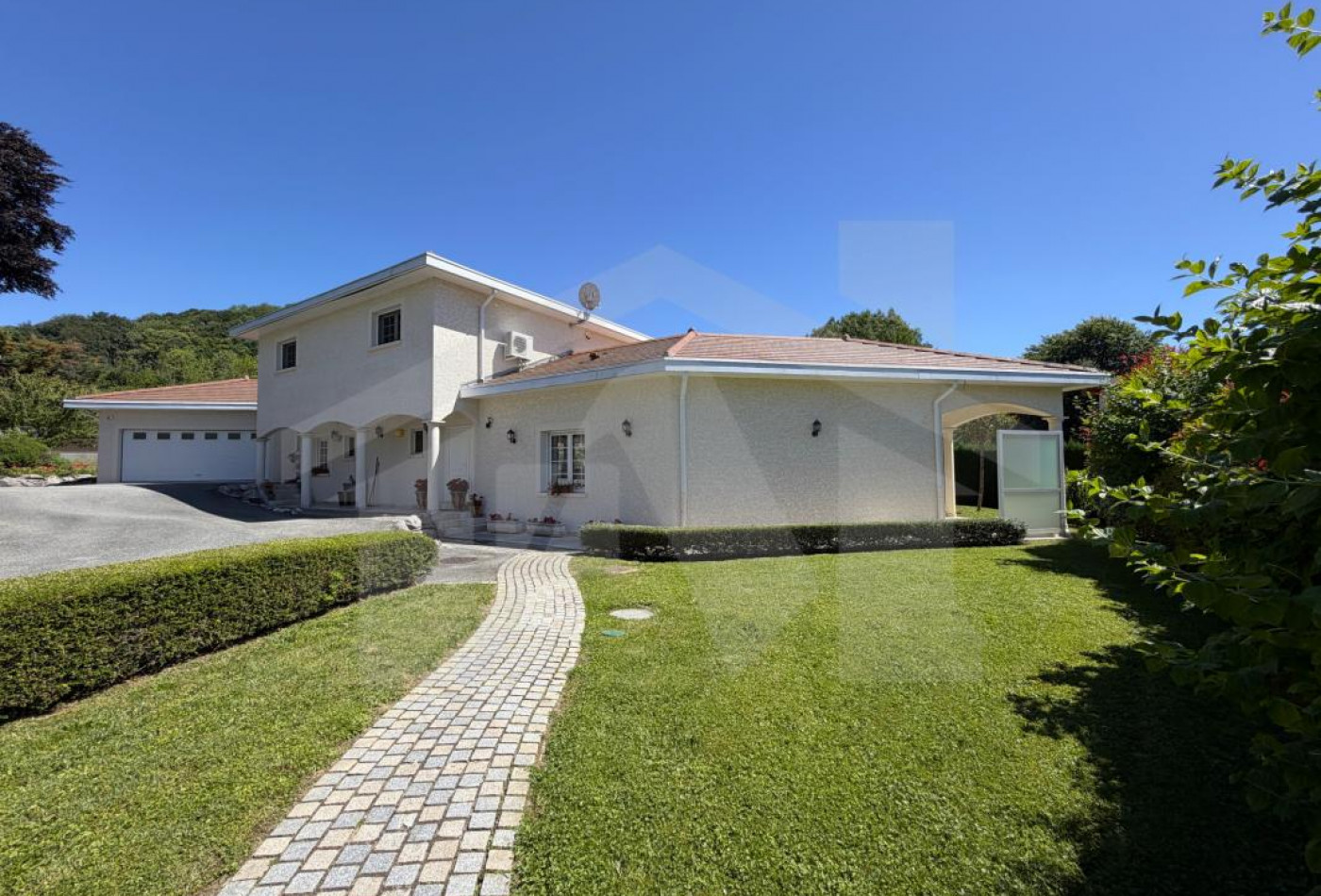 vente Maison Brié-et-angonnes - Photo 5