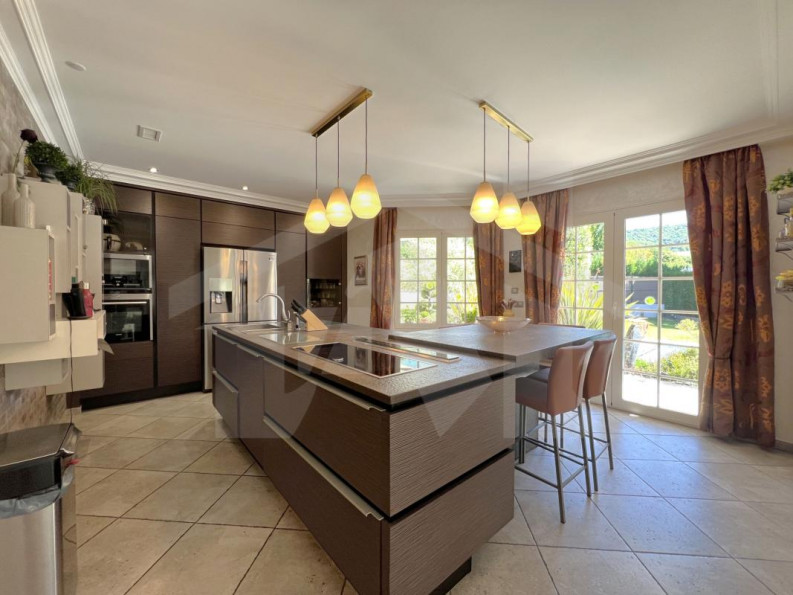 vente Maison Brié-et-angonnes - Photo 6