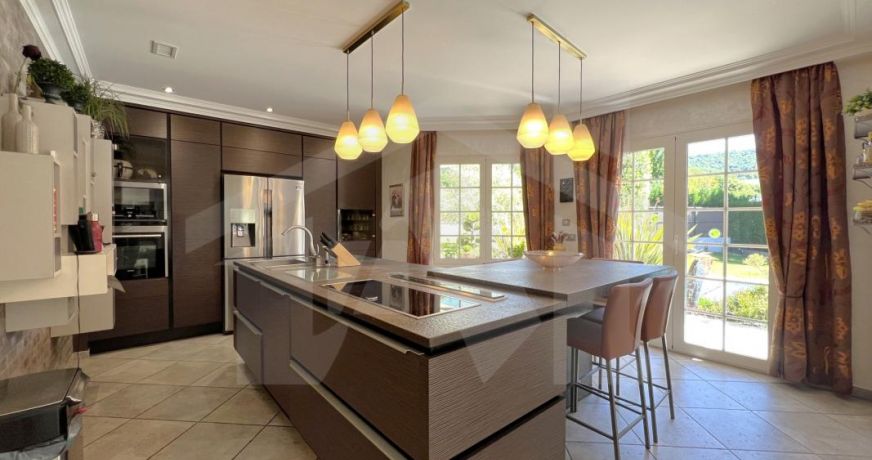 vente Maison Brié-et-angonnes