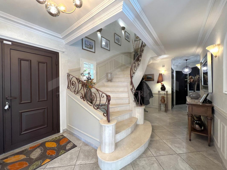 vente Maison Brié-et-angonnes - Photo 7