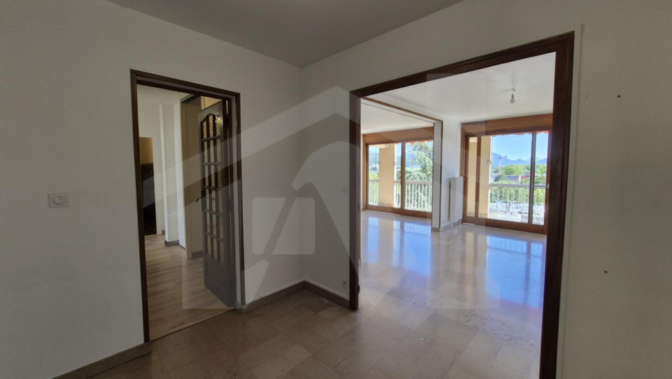 vente Appartement Grenoble - Photo 7