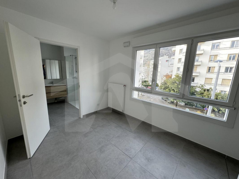 location Appartement Grenoble - Photo 5