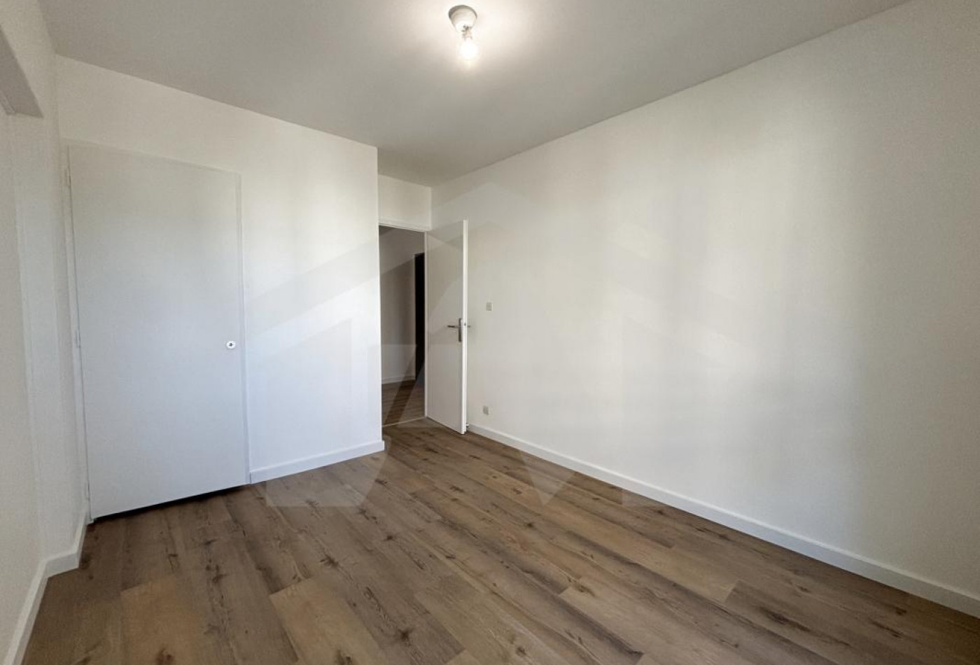 location Appartement Meylan - Photo 8