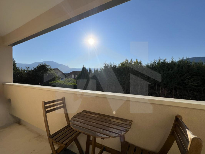 vente Appartement Saint-martin-d'hères - Photo 2