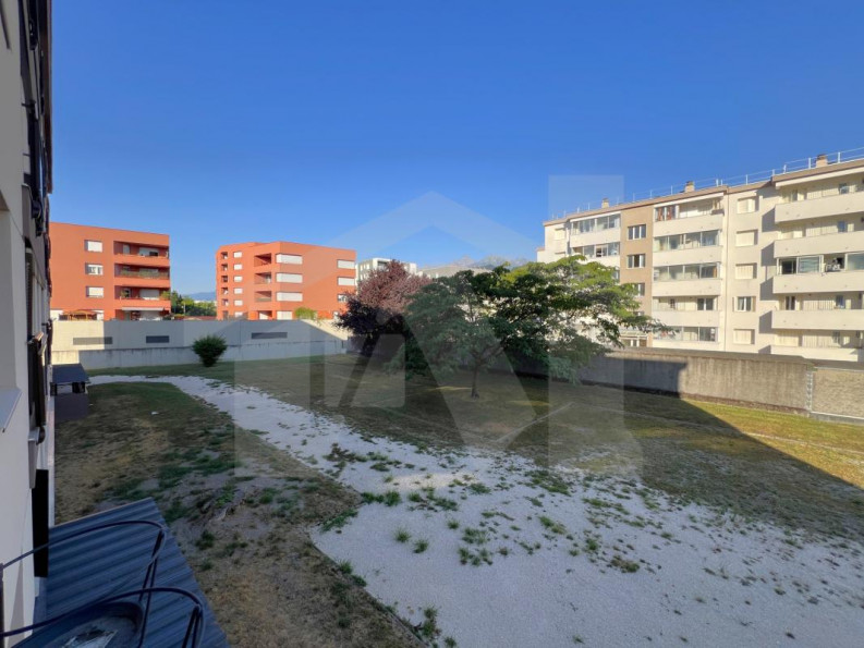vente Appartement Saint-martin-d'hères - Photo 9