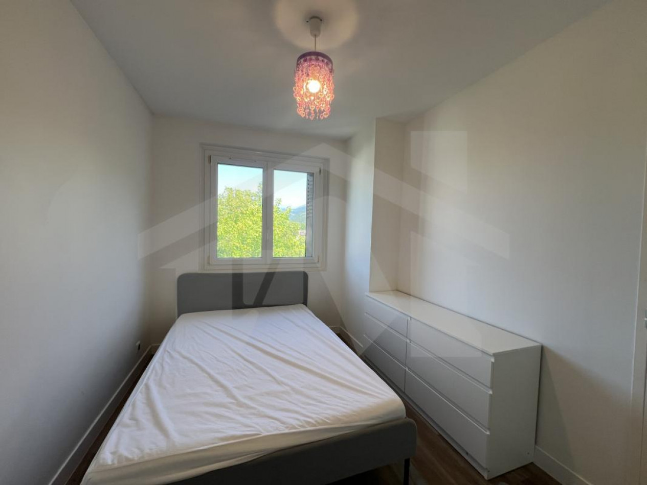 à louer Appartement Saint-martin-d'hères - Photo 5