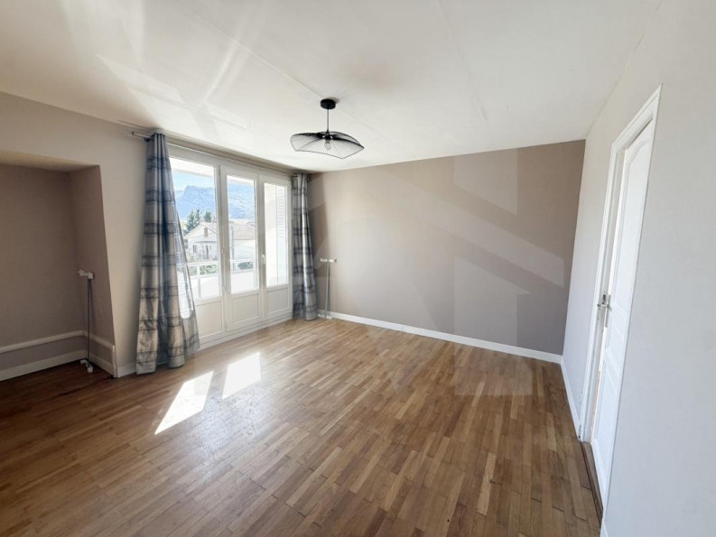 location Appartement Le Pont-de-claix - Photo 1