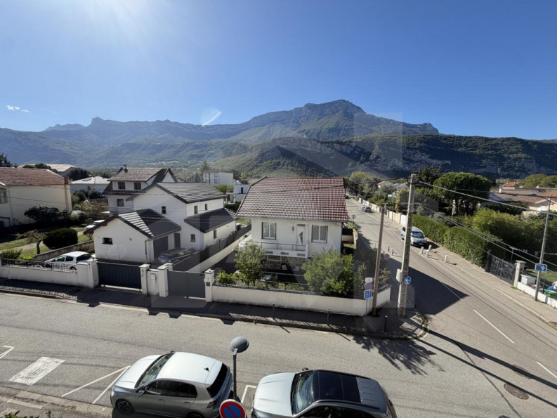 location Appartement Le Pont-de-claix - Photo 8