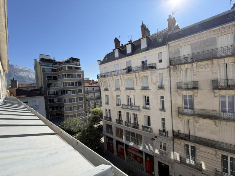 vente Appartement Grenoble - Photo 4