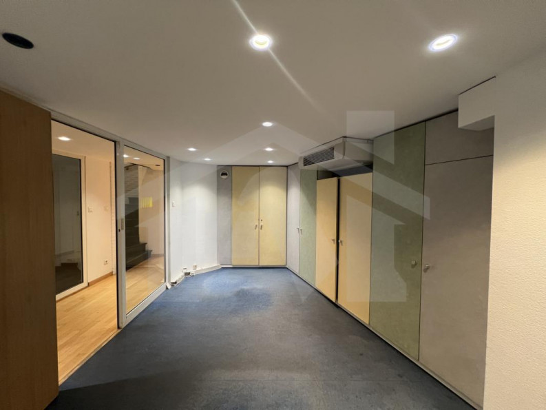 vente Local commercial Grenoble - Photo 5