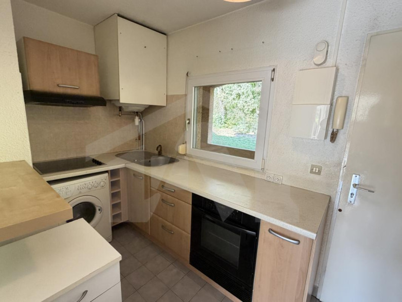 location Appartement Meylan - Photo 2