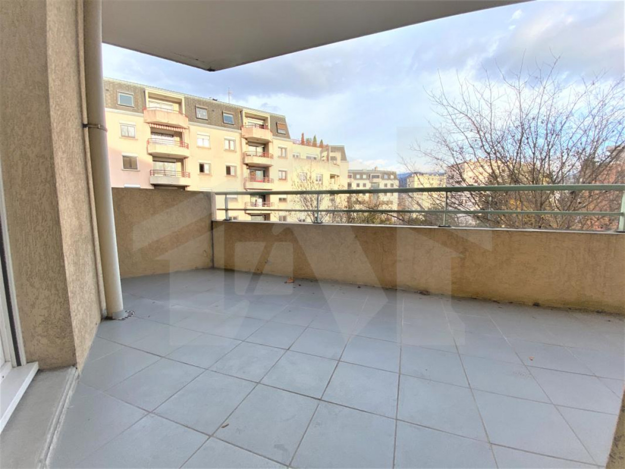 à louer Appartement Grenoble - Photo 8