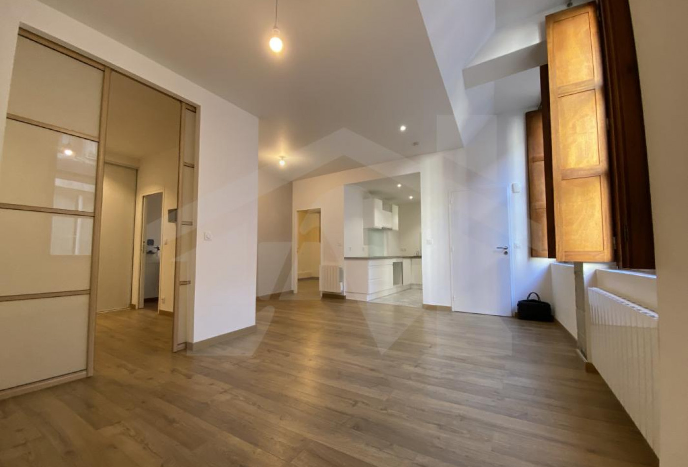 location Appartement Grenoble - Photo 2