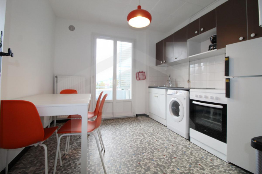 location Appartement Saint-martin-d'hères - Photo 4