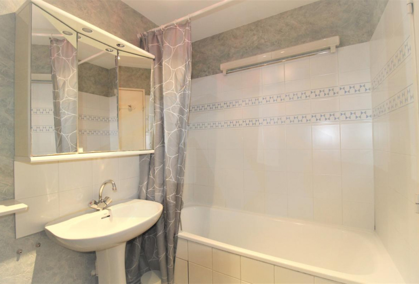 location Appartement Grenoble - Photo 4