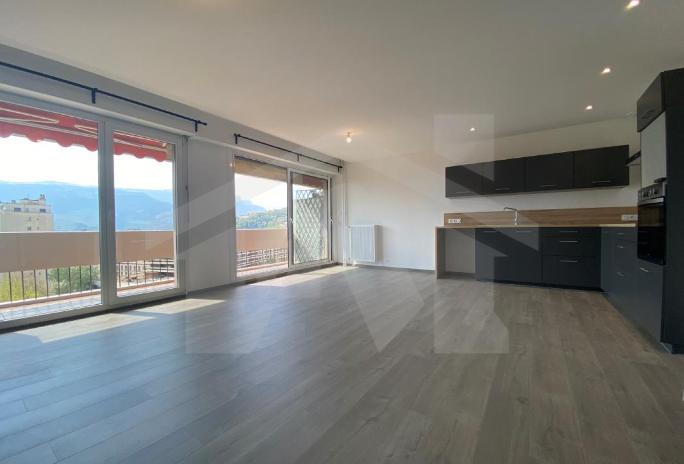 location Appartement Grenoble - Photo 3