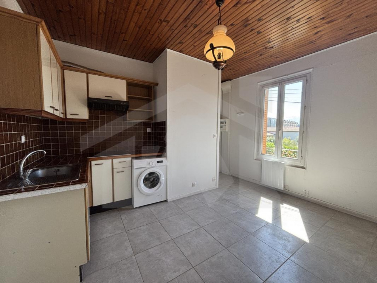 à louer Appartement Fontaine - Photo 2