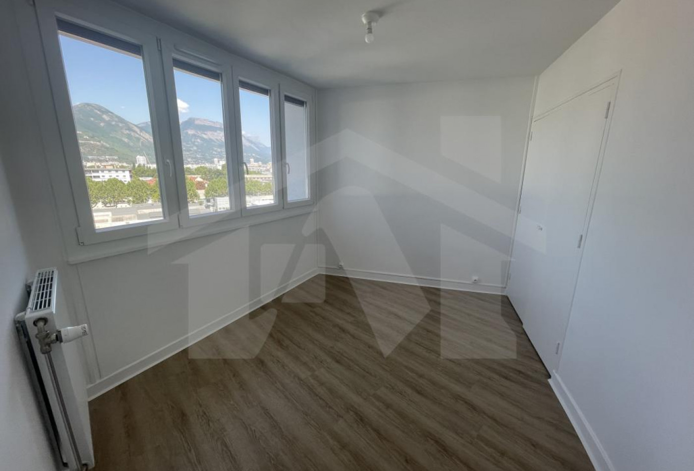 location Appartement Grenoble - Photo 3