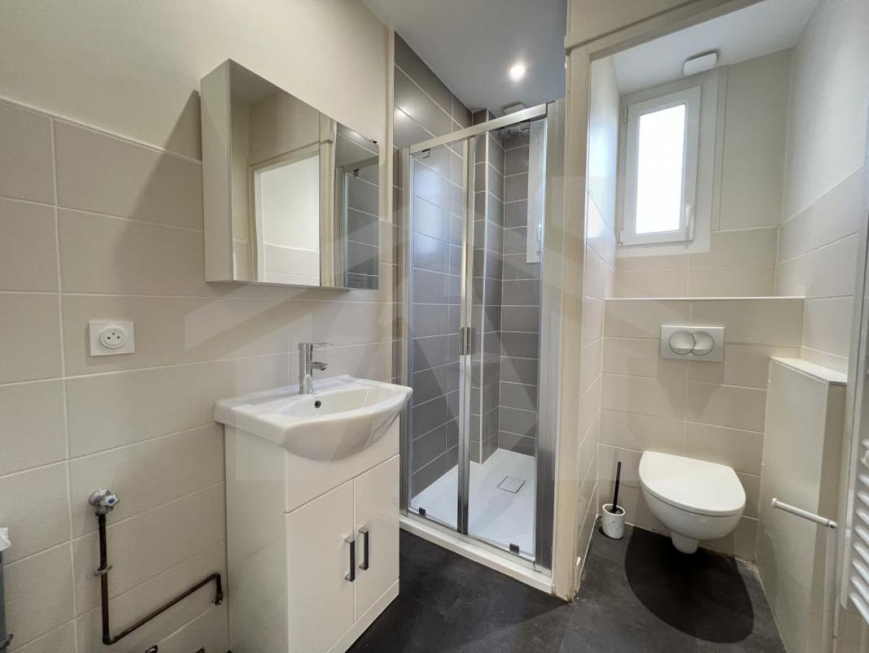 à louer Appartement Grenoble - Photo 3