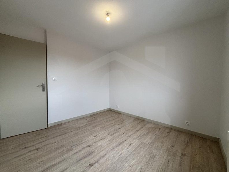 location Appartement Fontaine - Photo 10