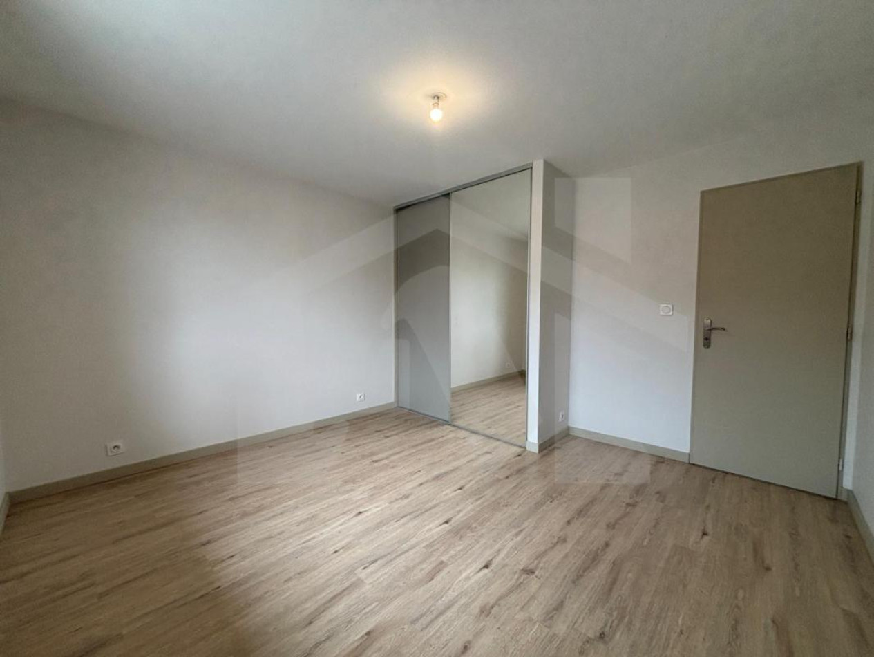 à louer Appartement Fontaine - Photo 3