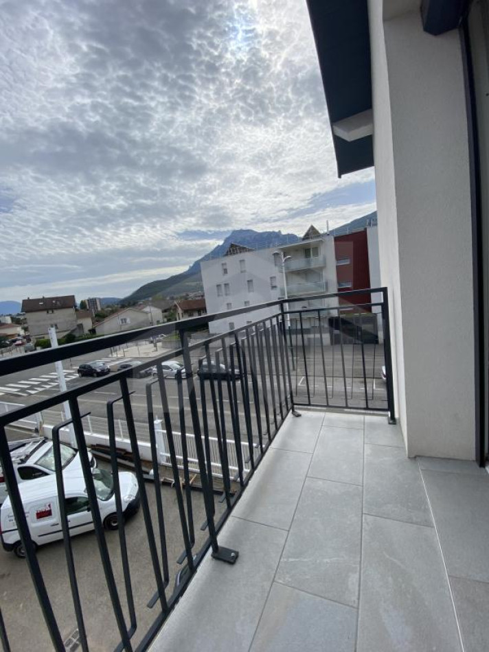 à louer Appartement Fontaine - Photo 4