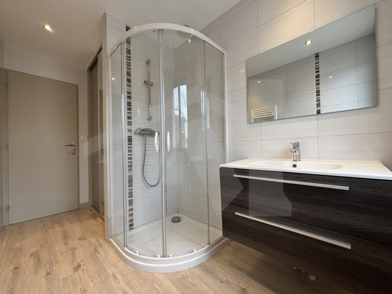 à louer Appartement Fontaine - Photo 6