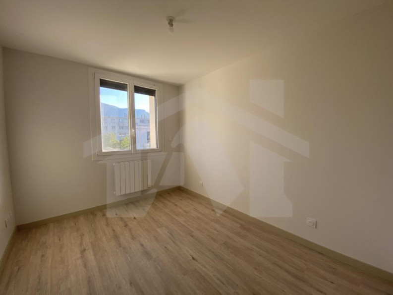 location Appartement Fontaine - Photo 7