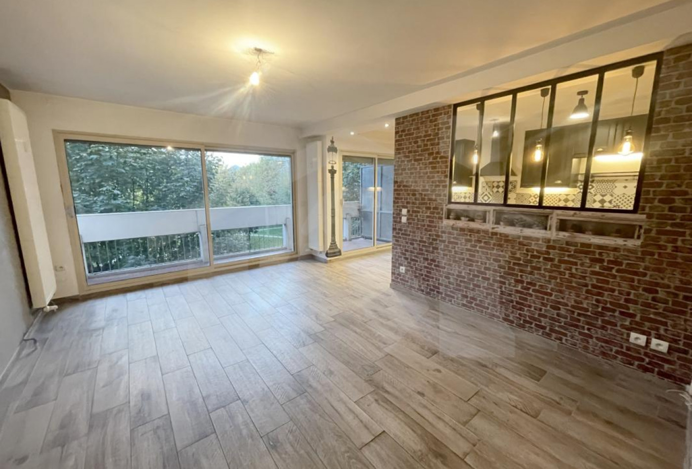 location Appartement Grenoble - Photo 2